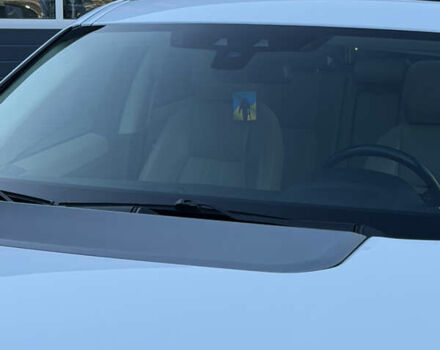 Білий Ленд Ровер Discovery Sport, об'ємом двигуна 2 л та пробігом 122 тис. км за 17500 $, фото 16 на Automoto.ua