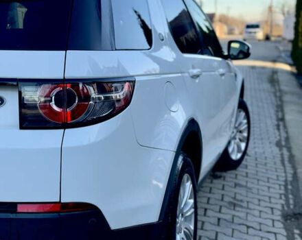 Белый Ленд Ровер Discovery Sport, объемом двигателя 2 л и пробегом 160 тыс. км за 16700 $, фото 8 на Automoto.ua