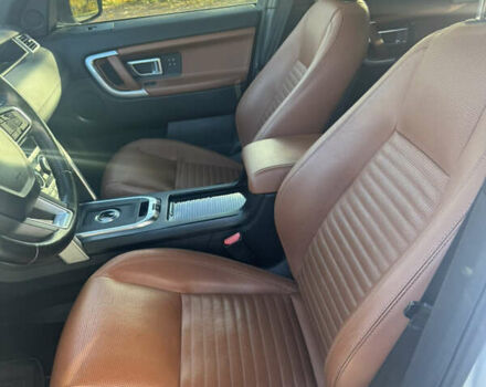 Білий Ленд Ровер Discovery Sport, об'ємом двигуна 2 л та пробігом 173 тис. км за 17500 $, фото 13 на Automoto.ua