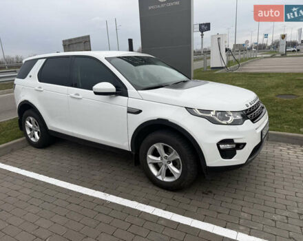 Белый Ленд Ровер Discovery Sport, объемом двигателя 2 л и пробегом 93 тыс. км за 22500 $, фото 13 на Automoto.ua