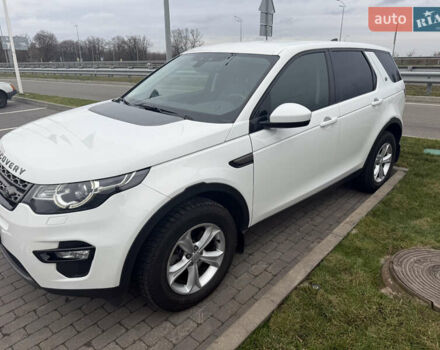 Белый Ленд Ровер Discovery Sport, объемом двигателя 2 л и пробегом 93 тыс. км за 22500 $, фото 15 на Automoto.ua