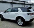 Белый Ленд Ровер Discovery Sport, объемом двигателя 2 л и пробегом 132 тыс. км за 21450 $, фото 26 на Automoto.ua