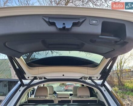 Белый Ленд Ровер Discovery Sport, объемом двигателя 2 л и пробегом 210 тыс. км за 16999 $, фото 29 на Automoto.ua