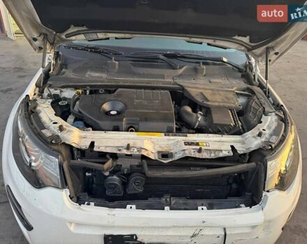 Белый Ленд Ровер Discovery Sport, объемом двигателя 2 л и пробегом 152 тыс. км за 16500 $, фото 16 на Automoto.ua