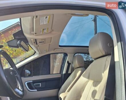 Белый Ленд Ровер Discovery Sport, объемом двигателя 2 л и пробегом 210 тыс. км за 16999 $, фото 20 на Automoto.ua