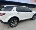 Белый Ленд Ровер Discovery Sport, объемом двигателя 2 л и пробегом 148 тыс. км за 18999 $, фото 7 на Automoto.ua