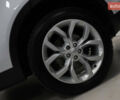 Белый Ленд Ровер Discovery Sport, объемом двигателя 2 л и пробегом 150 тыс. км за 18999 $, фото 24 на Automoto.ua