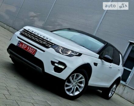 Белый Ленд Ровер Discovery Sport, объемом двигателя 2 л и пробегом 132 тыс. км за 21450 $, фото 10 на Automoto.ua