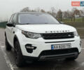Белый Ленд Ровер Discovery Sport, объемом двигателя 2 л и пробегом 66 тыс. км за 20999 $, фото 3 на Automoto.ua