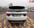 Белый Ленд Ровер Discovery Sport, объемом двигателя 2 л и пробегом 108 тыс. км за 16999 $, фото 7 на Automoto.ua