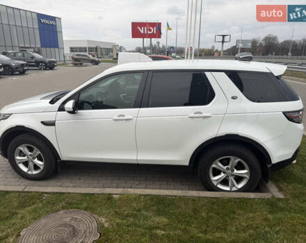 Белый Ленд Ровер Discovery Sport, объемом двигателя 2 л и пробегом 93 тыс. км за 22500 $, фото 17 на Automoto.ua