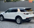 Белый Ленд Ровер Discovery Sport, объемом двигателя 2 л и пробегом 85 тыс. км за 20900 $, фото 3 на Automoto.ua