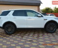 Білий Ленд Ровер Discovery Sport, об'ємом двигуна 2 л та пробігом 87 тис. км за 19999 $, фото 3 на Automoto.ua