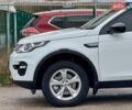 Белый Ленд Ровер Discovery Sport, объемом двигателя 2 л и пробегом 102 тыс. км за 22500 $, фото 68 на Automoto.ua