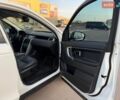 Білий Ленд Ровер Discovery Sport, об'ємом двигуна 2 л та пробігом 158 тис. км за 11950 $, фото 12 на Automoto.ua