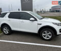 Белый Ленд Ровер Discovery Sport, объемом двигателя 2 л и пробегом 93 тыс. км за 22500 $, фото 3 на Automoto.ua