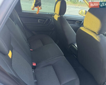 Белый Ленд Ровер Discovery Sport, объемом двигателя 2 л и пробегом 165 тыс. км за 25000 $, фото 11 на Automoto.ua
