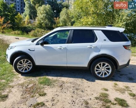 Білий Ленд Ровер Discovery Sport, об'ємом двигуна 2 л та пробігом 142 тис. км за 15500 $, фото 10 на Automoto.ua