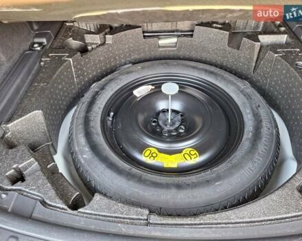 Белый Ленд Ровер Discovery Sport, объемом двигателя 2 л и пробегом 210 тыс. км за 16999 $, фото 32 на Automoto.ua