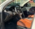 Белый Ленд Ровер Discovery Sport, объемом двигателя 2 л и пробегом 144 тыс. км за 19900 $, фото 9 на Automoto.ua