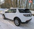 Белый Ленд Ровер Discovery Sport, объемом двигателя 2 л и пробегом 104 тыс. км за 22400 $, фото 14 на Automoto.ua