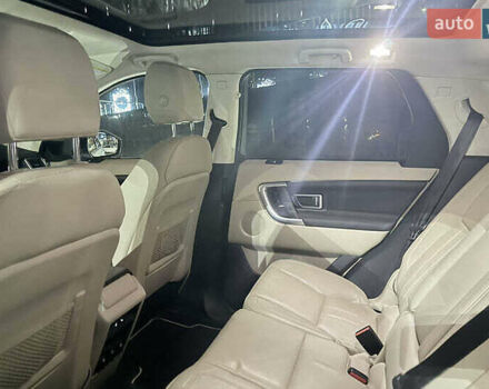 Белый Ленд Ровер Discovery Sport, объемом двигателя 2 л и пробегом 114 тыс. км за 16200 $, фото 5 на Automoto.ua