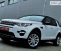 Белый Ленд Ровер Discovery Sport, объемом двигателя 2 л и пробегом 132 тыс. км за 21450 $, фото 6 на Automoto.ua