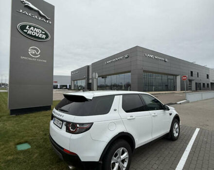 Белый Ленд Ровер Discovery Sport, объемом двигателя 2 л и пробегом 93 тыс. км за 22500 $, фото 1 на Automoto.ua