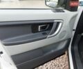 Білий Ленд Ровер Discovery Sport, об'ємом двигуна 2 л та пробігом 122 тис. км за 13499 $, фото 18 на Automoto.ua