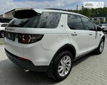 Белый Ленд Ровер Discovery Sport, объемом двигателя 2 л и пробегом 78 тыс. км за 24300 $, фото 10 на Automoto.ua