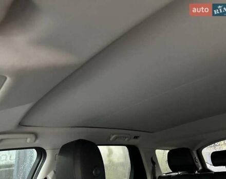 Белый Ленд Ровер Discovery Sport, объемом двигателя 2 л и пробегом 142 тыс. км за 11900 $, фото 18 на Automoto.ua