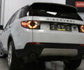 Белый Ленд Ровер Discovery Sport, объемом двигателя 2 л и пробегом 150 тыс. км за 18999 $, фото 4 на Automoto.ua