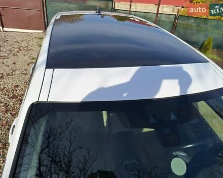 Белый Ленд Ровер Discovery Sport, объемом двигателя 2 л и пробегом 210 тыс. км за 16999 $, фото 52 на Automoto.ua