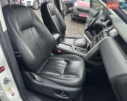 Белый Ленд Ровер Discovery Sport, объемом двигателя 2 л и пробегом 142 тыс. км за 11900 $, фото 20 на Automoto.ua