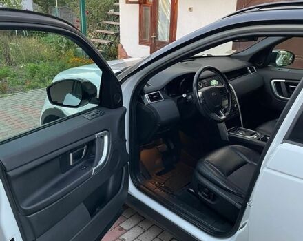Белый Ленд Ровер Discovery Sport, объемом двигателя 2 л и пробегом 153 тыс. км за 14500 $, фото 8 на Automoto.ua