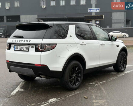 Белый Ленд Ровер Discovery Sport, объемом двигателя 2 л и пробегом 66 тыс. км за 20999 $, фото 6 на Automoto.ua
