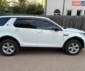 Белый Ленд Ровер Discovery Sport, объемом двигателя 2 л и пробегом 217 тыс. км за 18500 $, фото 12 на Automoto.ua