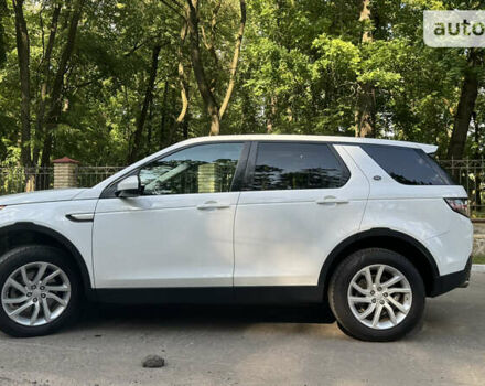 Белый Ленд Ровер Discovery Sport, объемом двигателя 2 л и пробегом 69 тыс. км за 23200 $, фото 12 на Automoto.ua