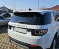 Белый Ленд Ровер Discovery Sport, объемом двигателя 2 л и пробегом 92 тыс. км за 20100 $, фото 4 на Automoto.ua
