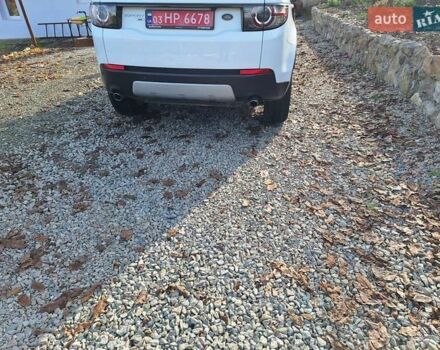 Белый Ленд Ровер Discovery Sport, объемом двигателя 2 л и пробегом 210 тыс. км за 16999 $, фото 5 на Automoto.ua