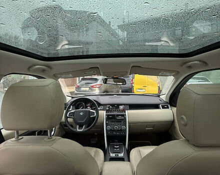 Белый Ленд Ровер Discovery Sport, объемом двигателя 2 л и пробегом 114 тыс. км за 16200 $, фото 6 на Automoto.ua