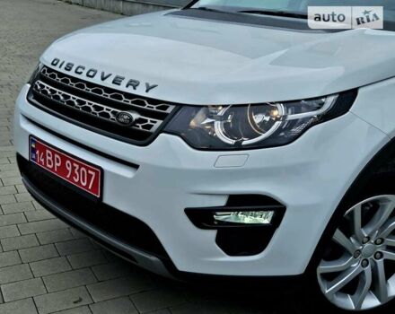 Белый Ленд Ровер Discovery Sport, объемом двигателя 2 л и пробегом 132 тыс. км за 21450 $, фото 17 на Automoto.ua