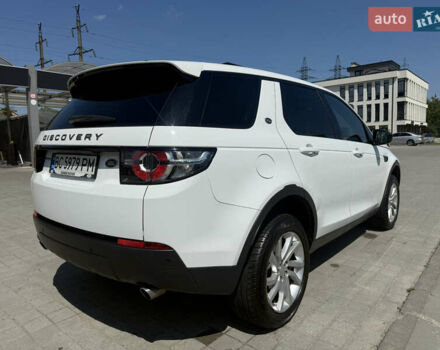 Белый Ленд Ровер Discovery Sport, объемом двигателя 2 л и пробегом 134 тыс. км за 22200 $, фото 13 на Automoto.ua