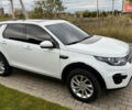 Белый Ленд Ровер Discovery Sport, объемом двигателя 2 л и пробегом 88 тыс. км за 20300 $, фото 1 на Automoto.ua