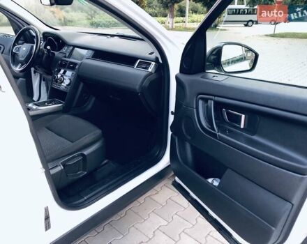 Белый Ленд Ровер Discovery Sport, объемом двигателя 2 л и пробегом 193 тыс. км за 18900 $, фото 42 на Automoto.ua