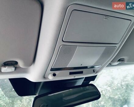 Белый Ленд Ровер Discovery Sport, объемом двигателя 2 л и пробегом 193 тыс. км за 18900 $, фото 38 на Automoto.ua