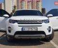 Білий Ленд Ровер Discovery Sport, об'ємом двигуна 2 л та пробігом 105 тис. км за 27200 $, фото 7 на Automoto.ua