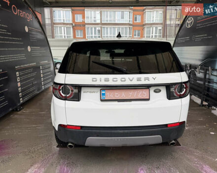 Белый Ленд Ровер Discovery Sport, объемом двигателя 2 л и пробегом 220 тыс. км за 23900 $, фото 11 на Automoto.ua