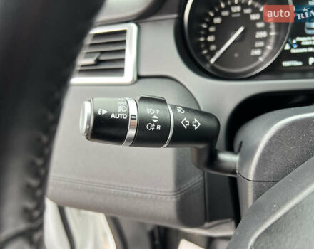 Белый Ленд Ровер Discovery Sport, объемом двигателя 2 л и пробегом 159 тыс. км за 19800 $, фото 22 на Automoto.ua