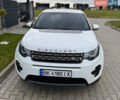 Белый Ленд Ровер Discovery Sport, объемом двигателя 2 л и пробегом 88 тыс. км за 20300 $, фото 9 на Automoto.ua